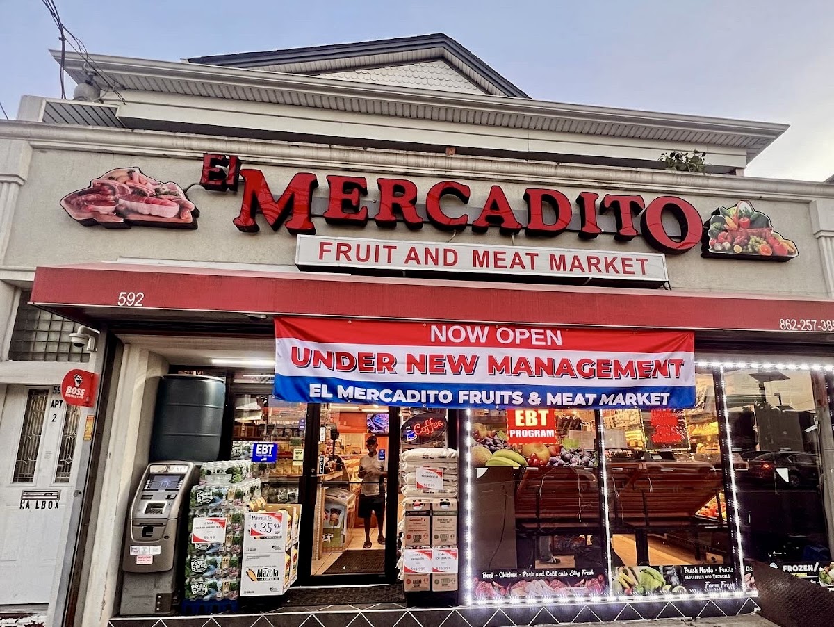 El Mercadito Fruit & Meat Market