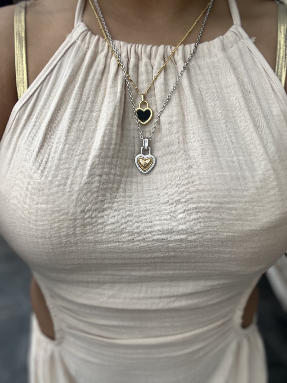 Queen Jewelry