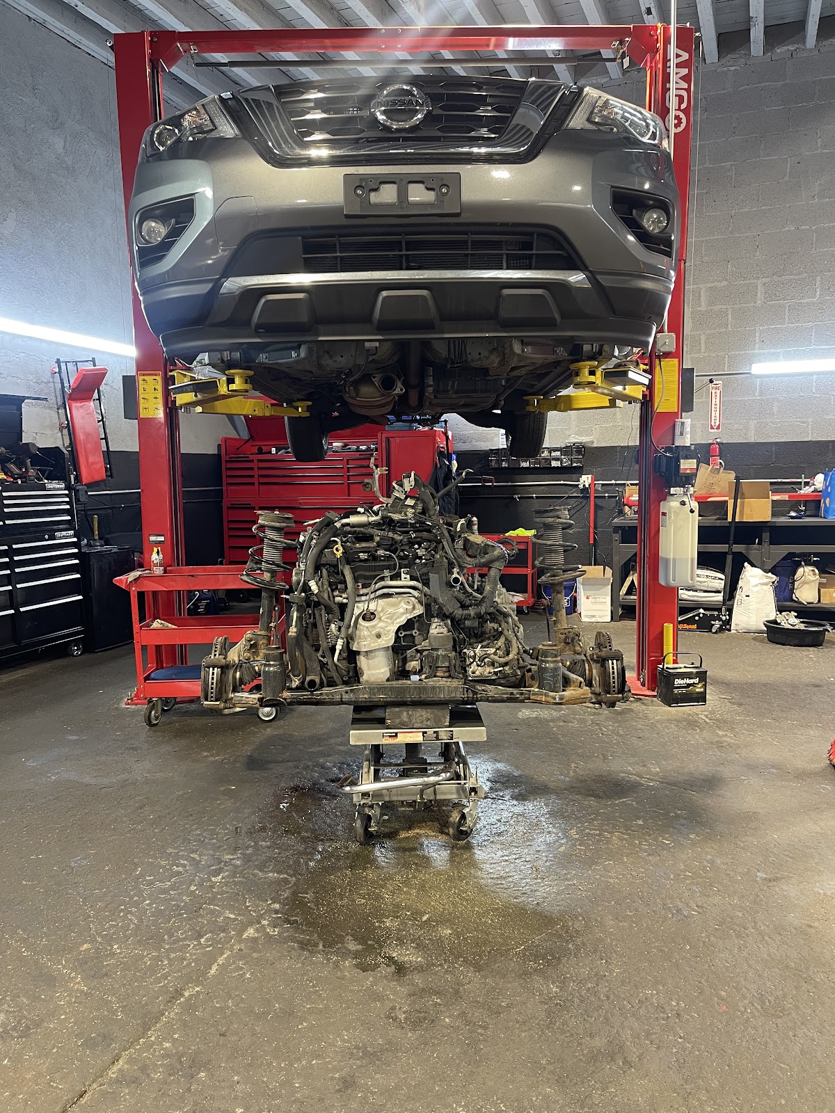 Top Tech Auto Service llc