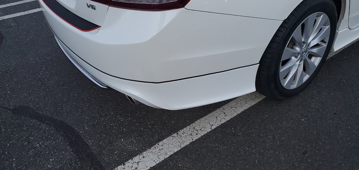 B & M Auto Body